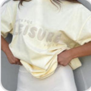White fox 	Leisure Series Oversized Tee Cream